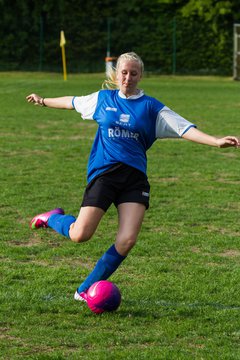 Bild 22 - B-Juniorinnen KaKi beim Abendturnier Schackendorf